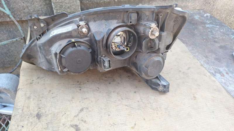 Opel Corsa Gamma (2002  2006) (Electric / Manual) Headlight / Headlamp (Both sides)
