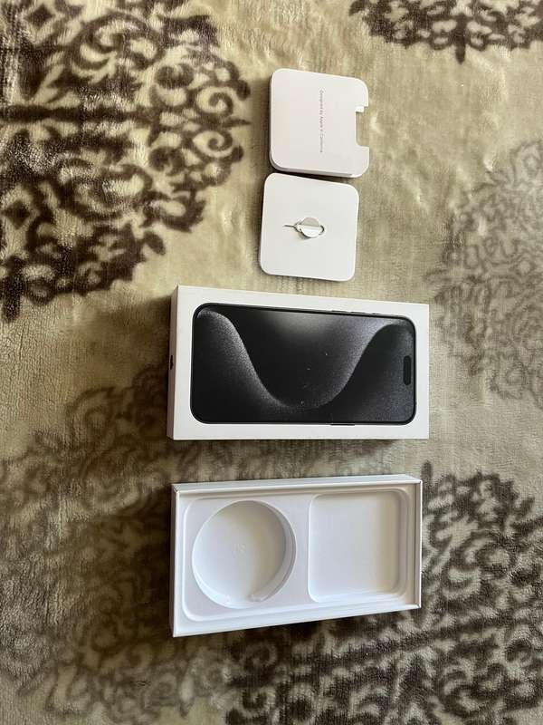 Apple iPhone 15 Pro Max 256GB