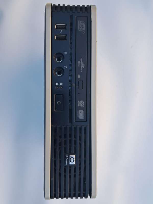 HP Compaq dc7900 Ultra-slim Desktop PC