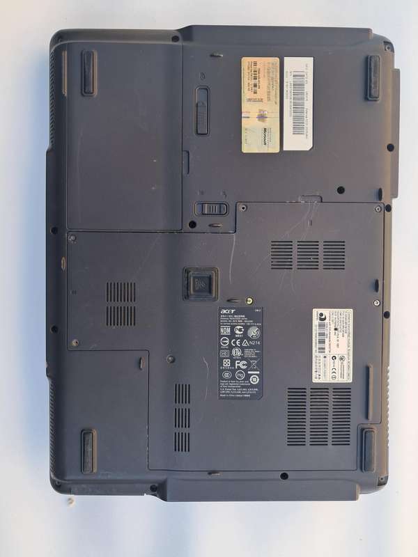Laptop - Acer Extenssa 5220