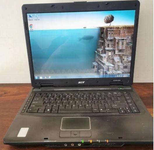 Laptop - Acer Extenssa 5220