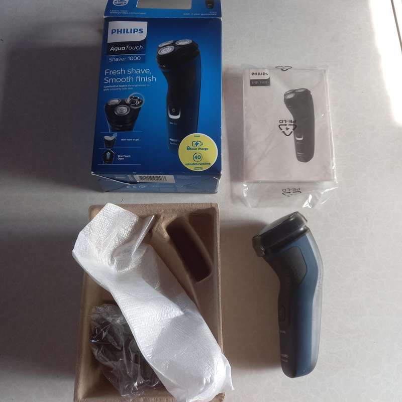 Philips Aqua Touch 1000 shaver