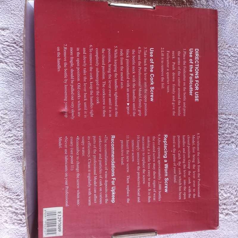 CORKSCREW SET BOXED (AS NEW)