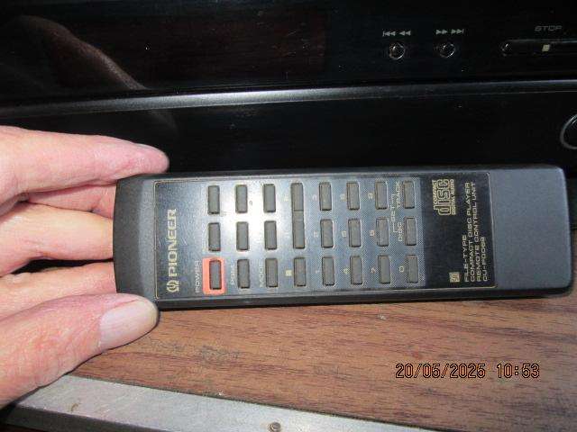 PIONEER PD-F100 ...100CD SHUTTLE PLAYER
