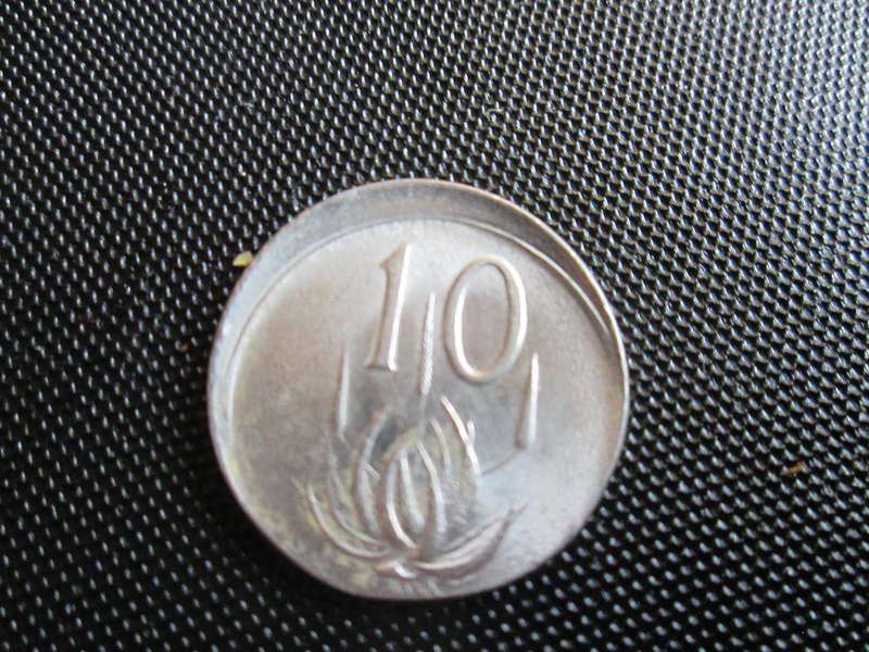 1965 10c ERROR COIN AFRIKAANS. VERY SCARCE