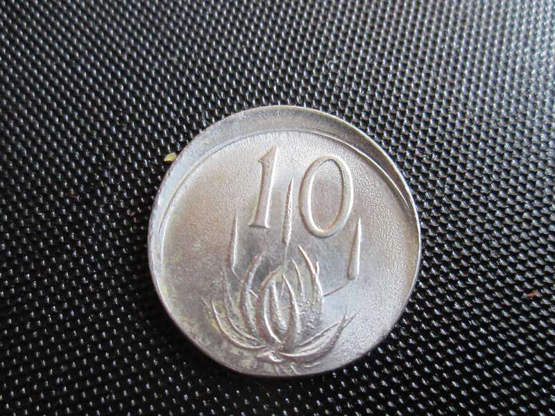 1965 10c ERROR COIN AFRIKAANS. VERY SCARCE