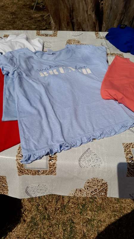 14x Women's T-Shirts Size M Combo for Self-use or ideal stock for Thrift Store / Informal trading