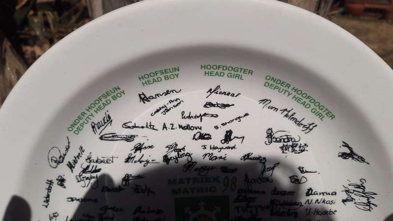 Ferrum High School Newcastle Class of 1998 Signature Plate