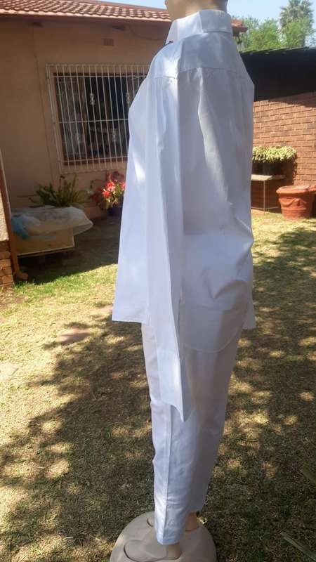 Men's Size 17 " neck 43 " Sleeve Robert Daniel Double Fold Cotton Shirt + 1 Free Shirt (2 x Shirts)