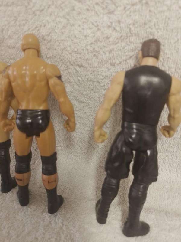 WWE Job Lot of 3 Wrestlers  Mattel 2017 +-15.5cm