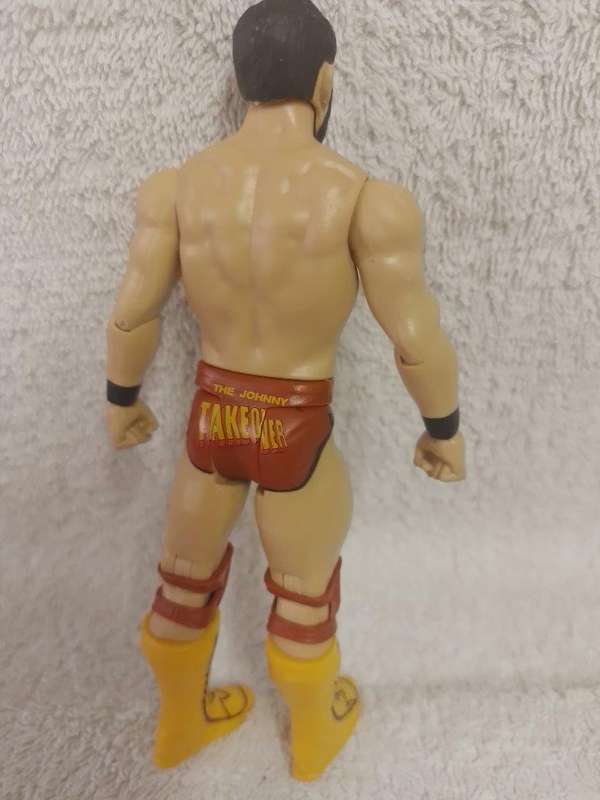WWE Johnny Gargano +-17.5c Mattel 2017