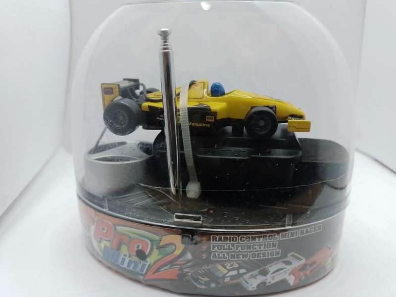 Pro 2 Mini Radio Control car F1 (NOS)