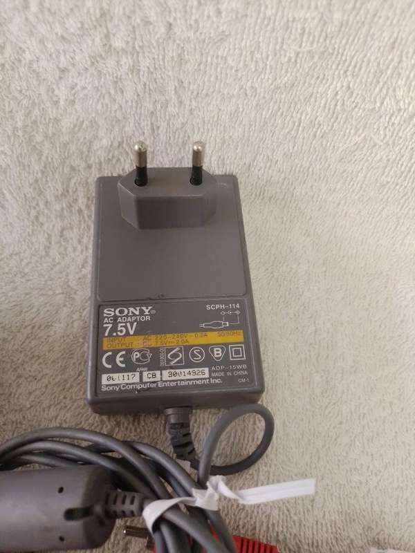 PS1 - Original PSone Console + New Generic controller