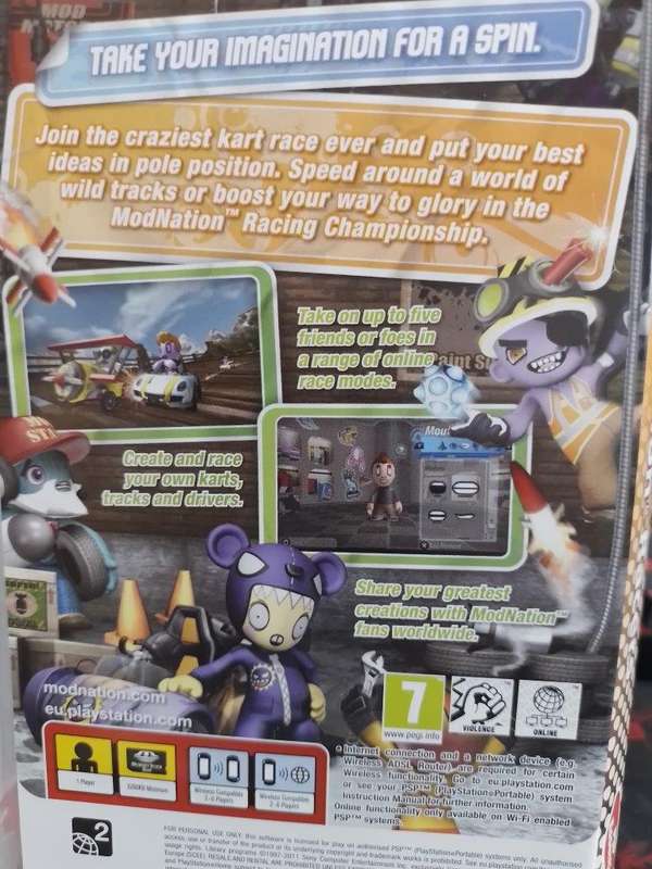 PSP - Modnation Racers - PSP Essentials