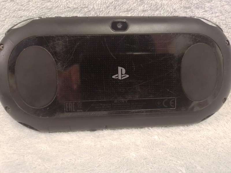 Sony PSVITA 2000 - see description
