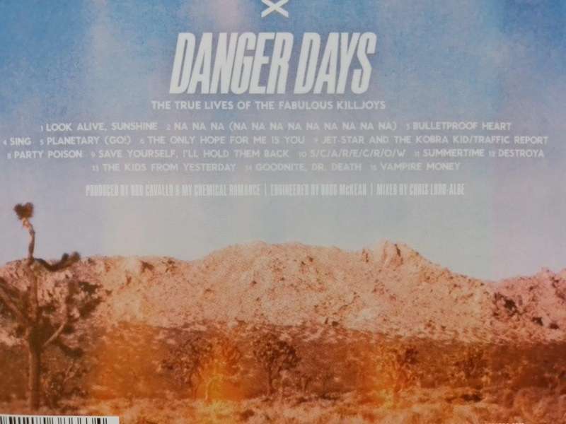 CD - My Chemical Romance - Danger Days: The True Lives Of The Fabulous Killjoys - WBCD 2259