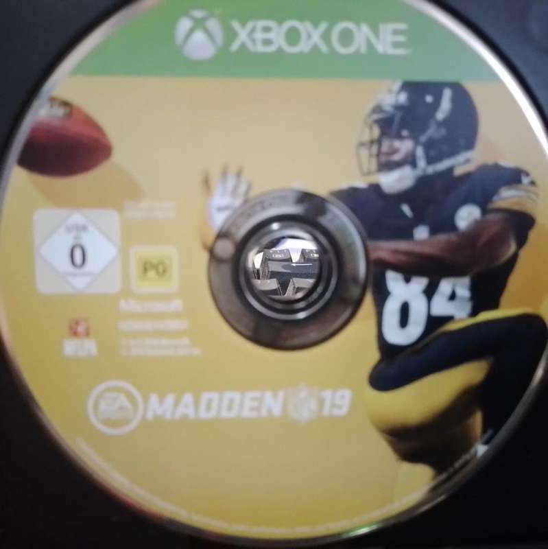 Xbox ONE - Madden NFL 19 (Disc Only)
