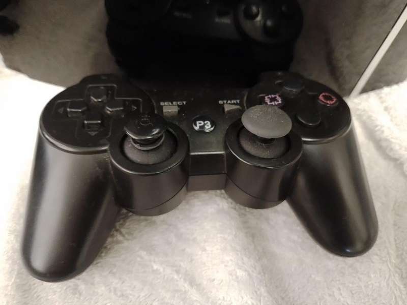 Sony PS3 Phat 40GB Black Console with Generic Controller + Cables