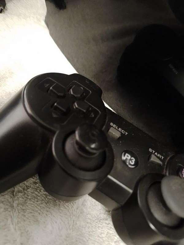 Sony PS3 Phat 40GB Black Console with Generic Controller + Cables