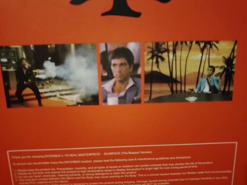 Scarface: 1/6 Real Masterpiece Tony Montana (The Respect Version)