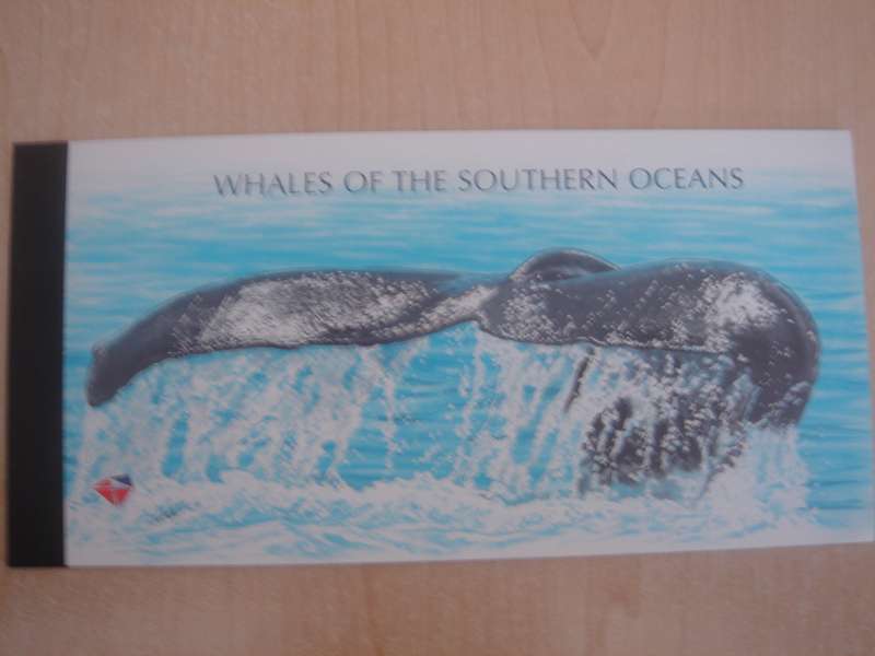 1998 RSA - Whales Booklet with sheet of 2 x 10 airmail postcard stamps MNH