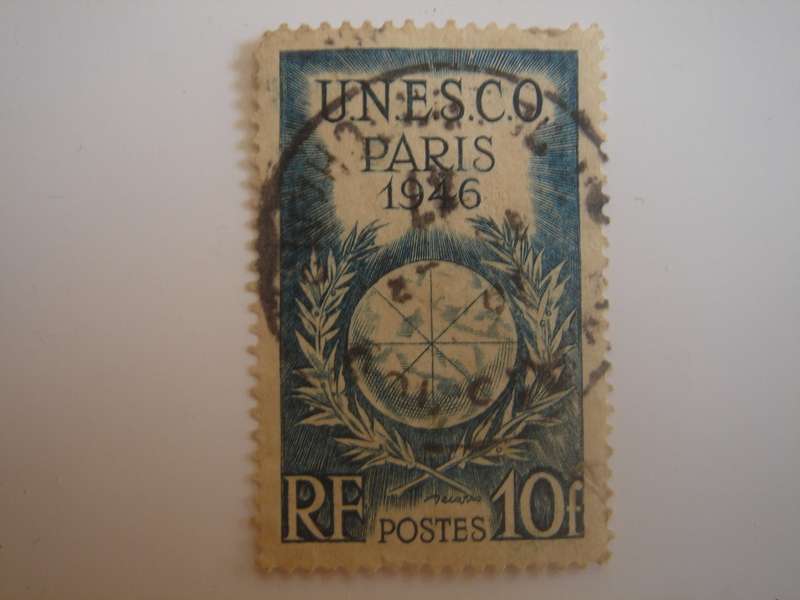 1946 France - UNESCO SG991 used, stamped