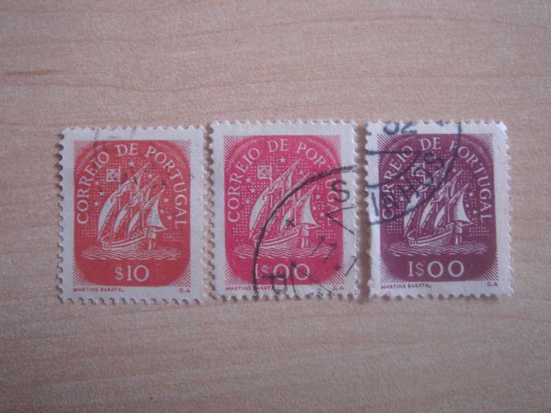1943 Portugal - Caravel 10 C, 2 x $1:00 used, stamped
