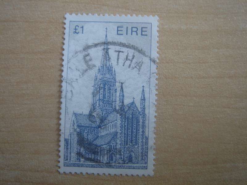 1985 Ireland - Killarney Cathedral 1 Pd - used, stamped
