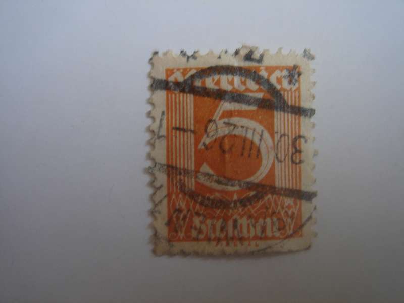 1925 Austria - Numerals 5 - SG572 used, stamped