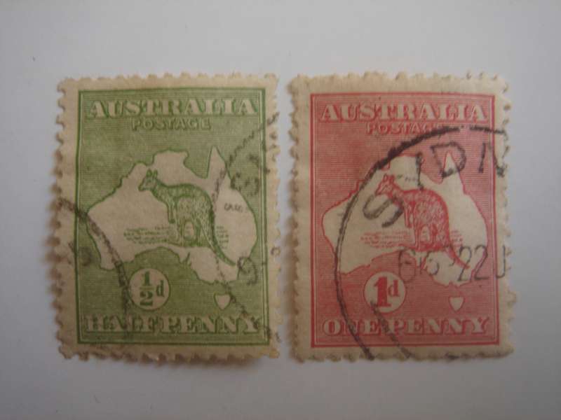 1913 Australia - Kangaroo SG1-2 used, stamped