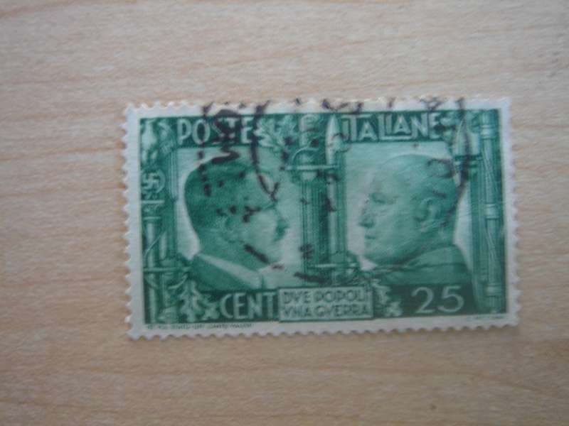 1941 Italia - Hitler & Mussolini SG555 stamp