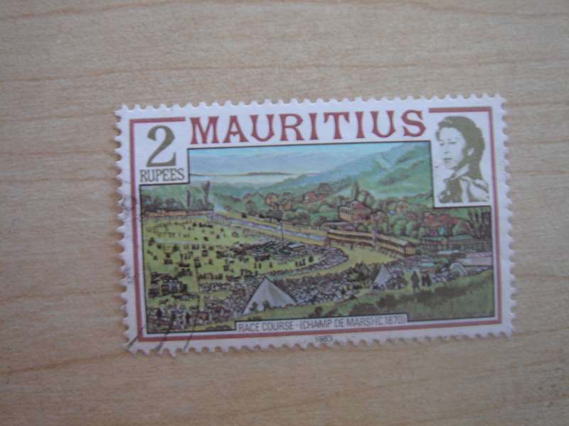 1983 Mauritius - Race Course 2 Rs used, stamped