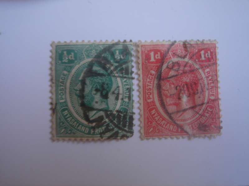 1913 Nyasaland Protectorate - King George V - SG100-101 used, stamped