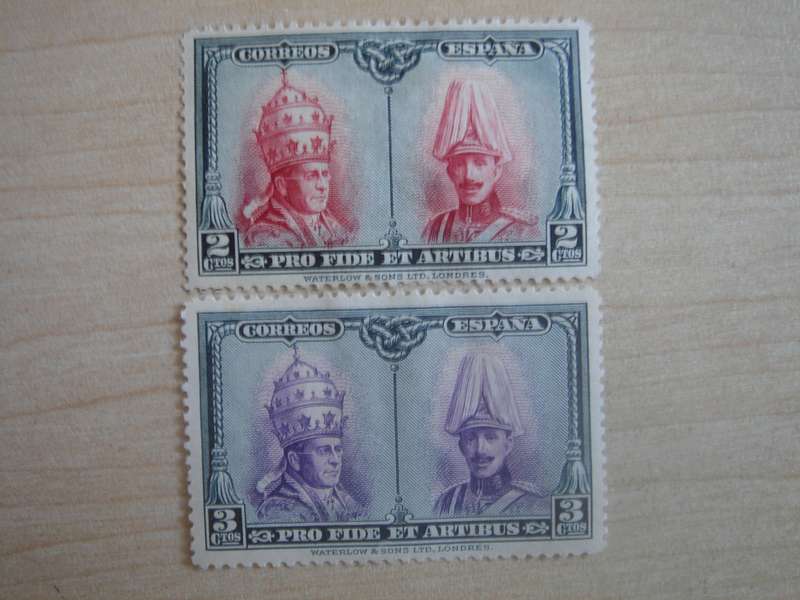 1928 Espana - Pope & King SG471,473 mint, hinged