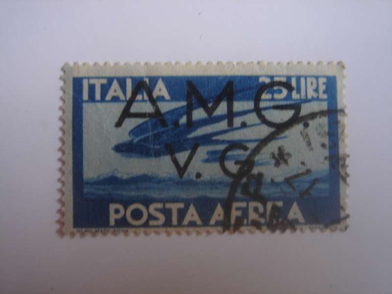 1945 Italia - Venezia Guilia - SG52 used, stamped