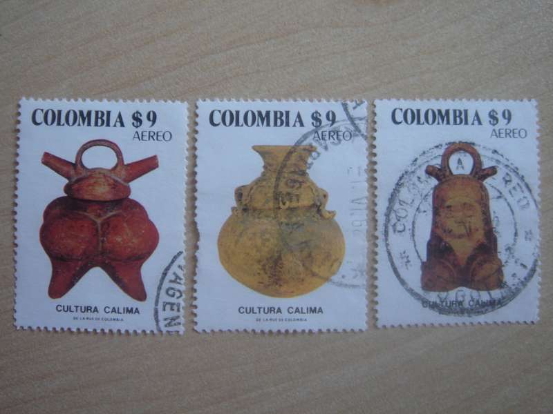 1981 Colombia - Aereo - Jars 3 x $9 used, stamped