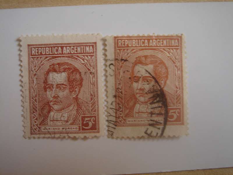1935 Argentina - Moreno 2 x SG653b used, stamped