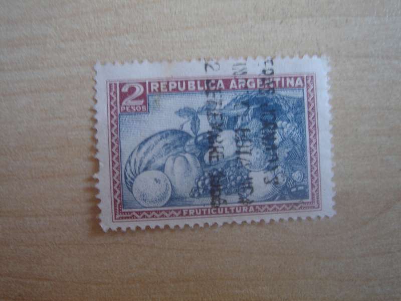 1936 Argentina - Fruit Products - SG661 used, stamped