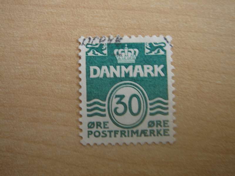 1967 Denmark - Wavy Lines - 30 Oere used, stamped on fluorescent paper