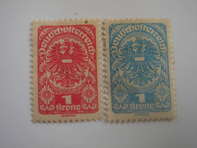 1919 Austria - 'Rep. Arms' SG354-355 - used, hinged