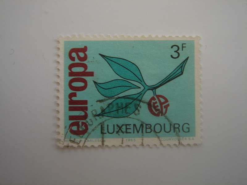 1965 Luxembourg - Europa Sprig 3 F used, stamped