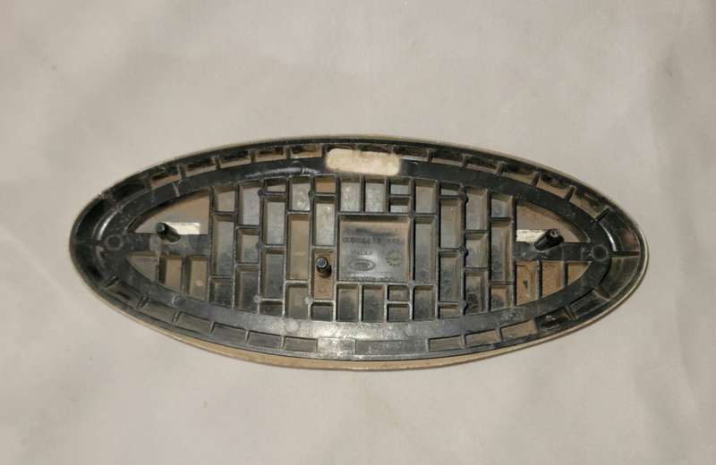 FORD   Replacement Grille Badge [BIG] Second hand