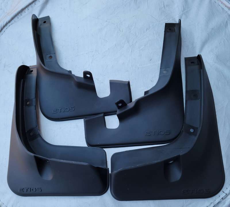 Toyota etios Sedan 2012 Mudflap Set
