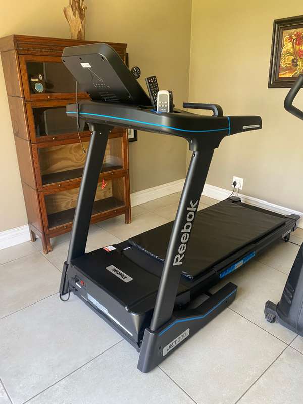 Reebok fitness jet 300 treadmill