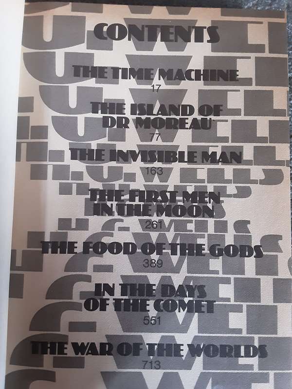 H G Wells 8 Sci Fi Titles Complete & Unabridged published by Heinemann 1983