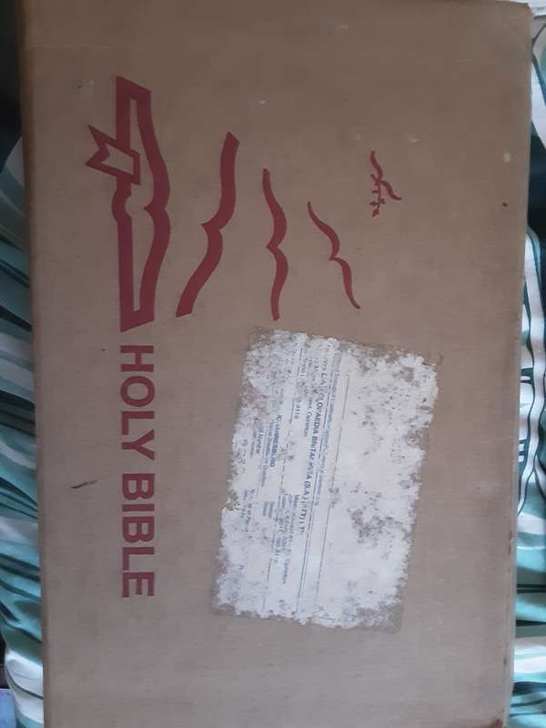 Holy Bible, Deluxe Parish Edition New American Bible Catholic 1993 Edition **As New in Box **