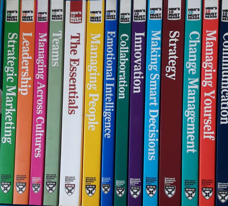 Harvard Business Review 10 Must Reads 14 Titles in HBR Slipcase **-as new condition **