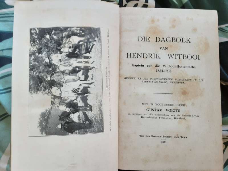 Die Dagboek van Hendrik Witbooi with a foreward by Gustav Voights ( VRS 9 1929 )