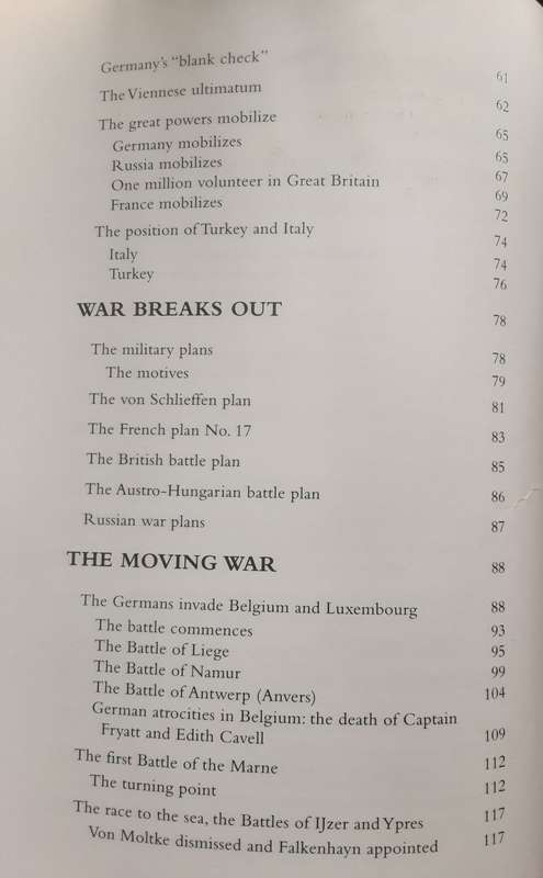 World War I in Photographs by J H J Andriessen