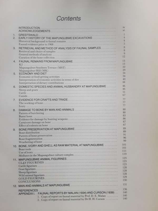 Mapungubwe an Archaeo - Zoological Interpretation of an Iron Age Community by E A Voigt